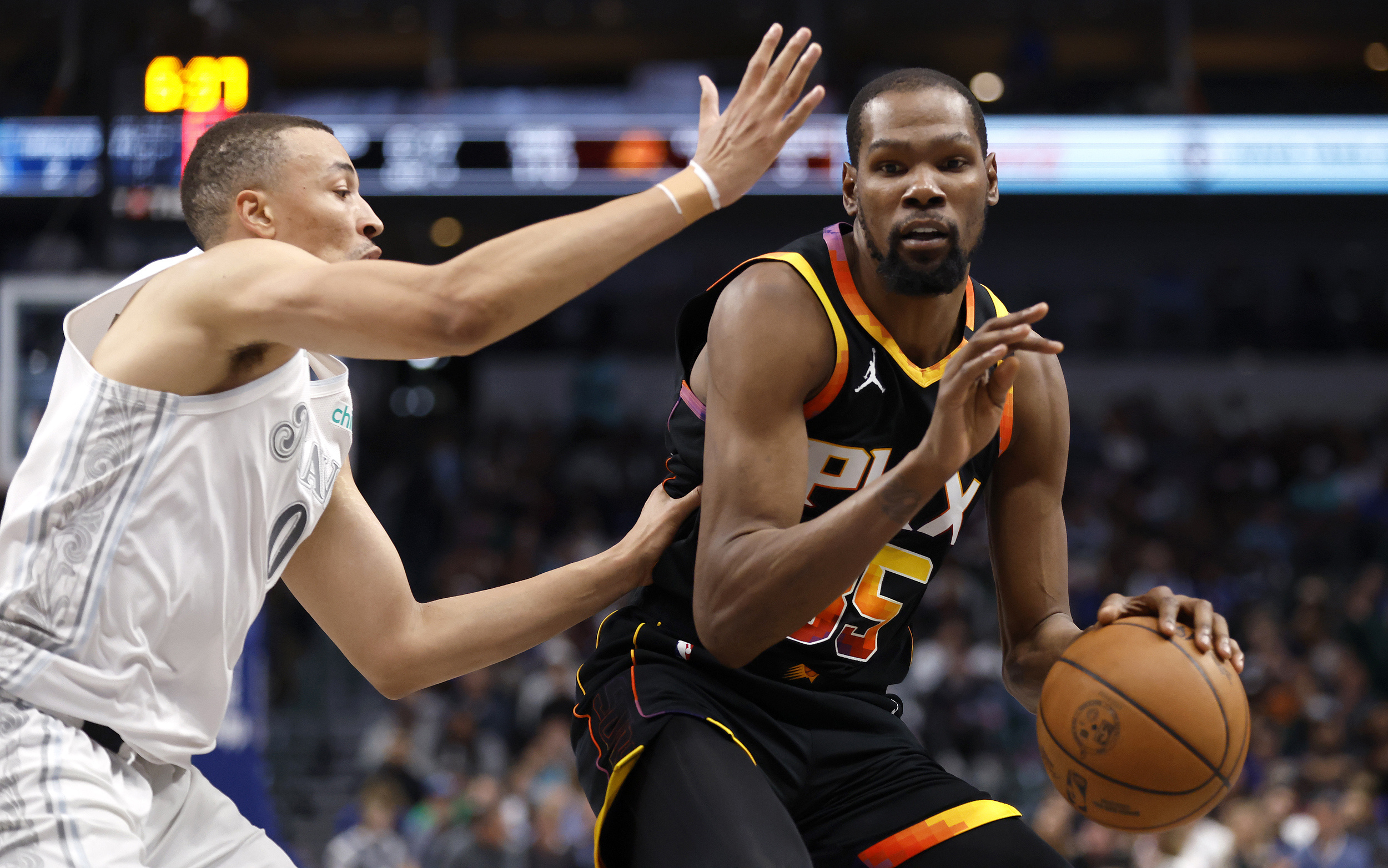 开云体育下载-包含菲尼克斯太阳发布备战花絮，加时末段防线松动，NBA总决赛任务艰巨，训练强度明显提升的词条