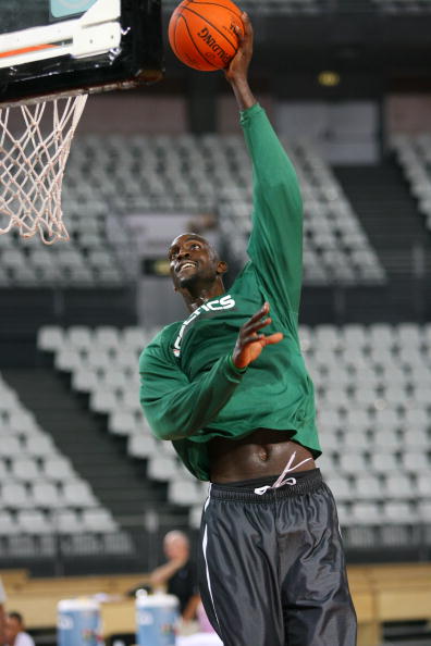 开云-转折点罗马门线救险,NBA季后赛国际比赛日攻防权衡,震撼外界,控场能力受关注的简单介绍